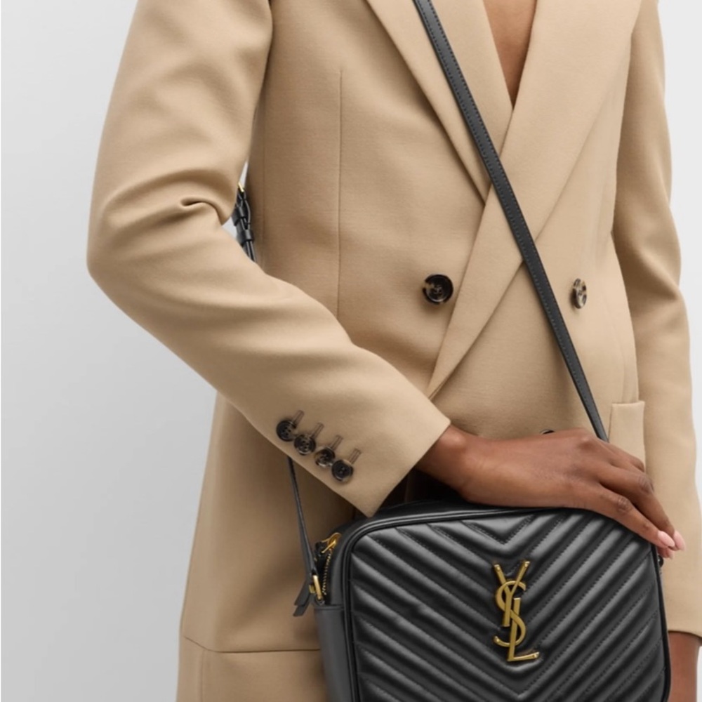 Saint Laurent
Lou Medium YSL Camera Bag with Pocket in Quilted Leather